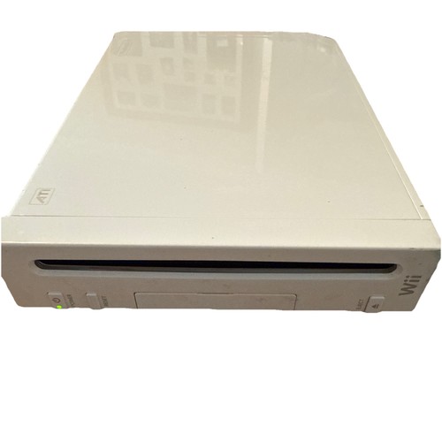 Nintendo wii game console - console, in
