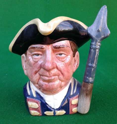 Royal doulton guardsman - royal,