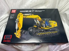 Mould King Remote Control Tracked Digger (17032) Construction Set