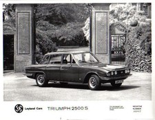 Triumph 2500S original b&w