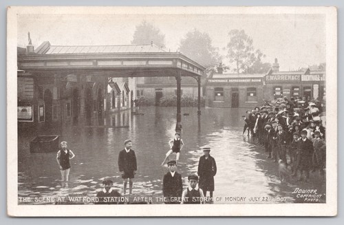 Watford station great - station,