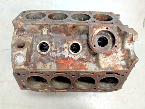 Triumph stag engine - engine, block