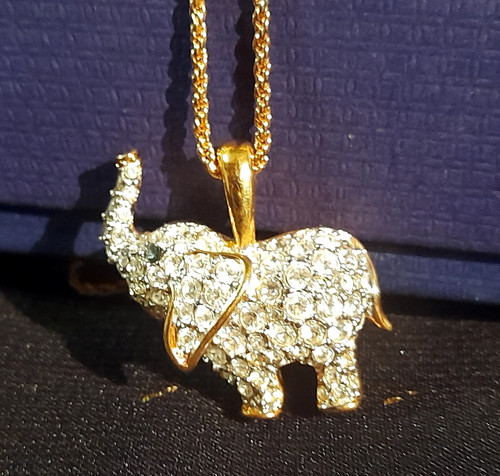 Gorgeous genuine swarovski - gorgeous,