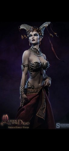Sideshow collectibles queen - collectibles,