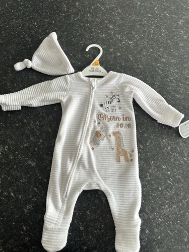 Unisex born 2026 - in,
