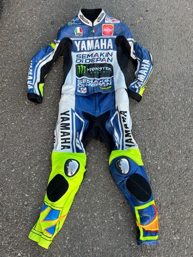 Yamaha valentino rossi moto - yamaha,
