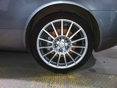 Wheel hub rear aston martin - rear,