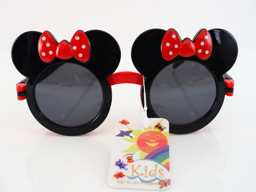 One pair mouse ears flip - pair, out