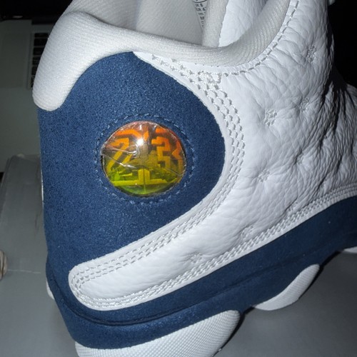 Size jordan 13 retro mid - size,
