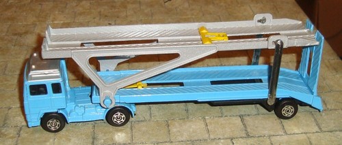 Corgi juniors volvo tractor - corgi,