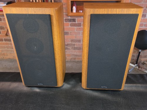 New surrounds vintage - **new, surrounds**