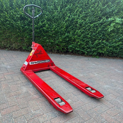 Clarke strong arm pallet - pallet, jack