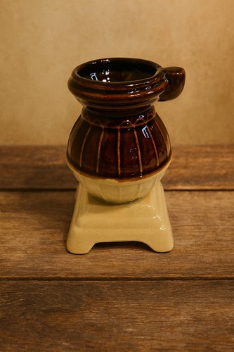 Vintage ceramic pot belly - vintage,