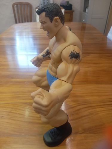 Wwe ring giant - giant, deluxe