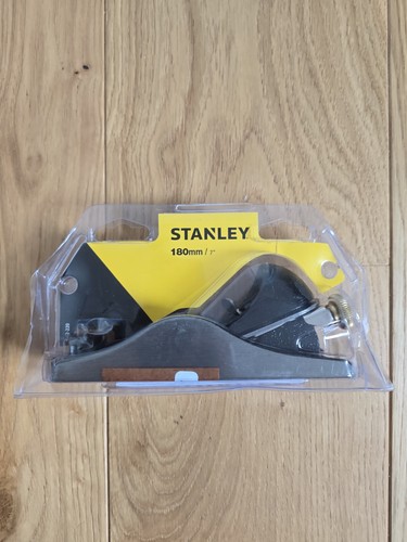 Stanley 220 180mm 7 - 1-12-220, 180mm/7"