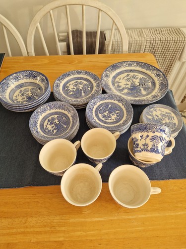 Vintage blue willow english - blue,