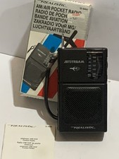 VINTAGE RADIO realistic BANDS