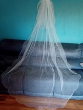 Ivory veil 2 tier chapel