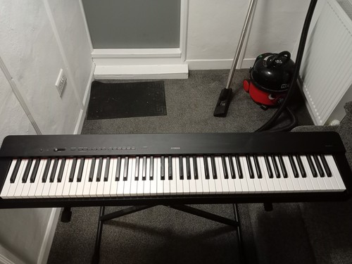 Yamaha 225 digital - yamaha,