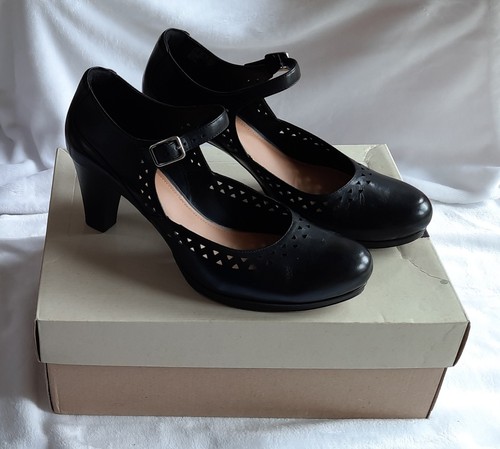 Clarks chorus chime mary jane - clarks,