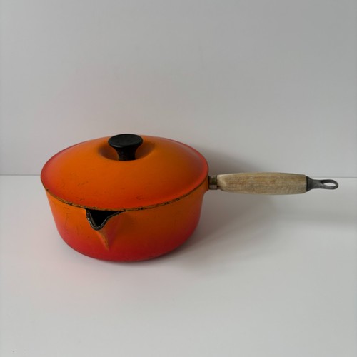Creuset 22cm cast - le,