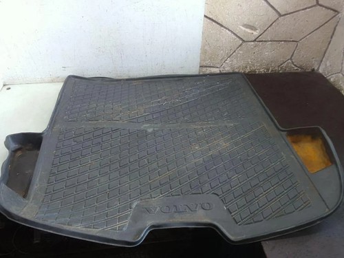 Volvo v50 trunk boot - trunk, carpet