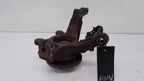 Front right wheel hub - right,
