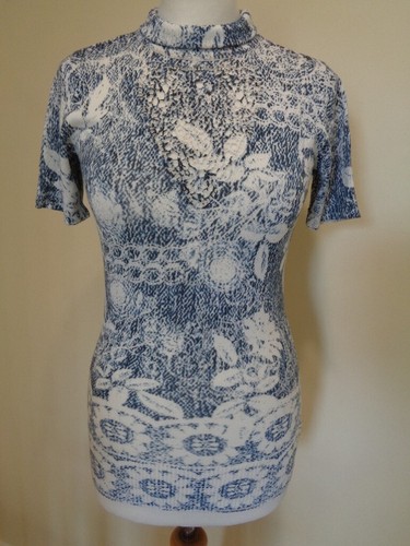 Leo guy blue and white - guy, print