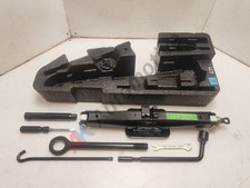 Kia Sorento MK3 16-20 Tool Kit Jack Tow Eye Wheel Brace in Foam Holder