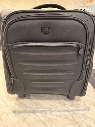 Swissgear wheeled travel - wheeled, cabin