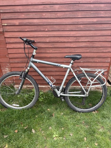 Giant boulder mountain bike - boulder,