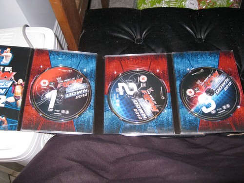 Wwe dvds singles box - dvds,, singles,box