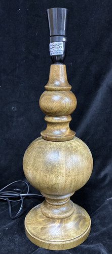 Maison large table - table, lamp