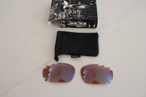 New genuine oakley - new,