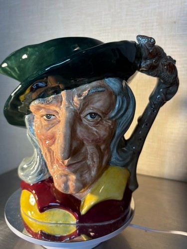 Royal doulton large toby jug - doulton,