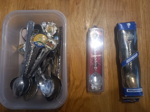 Job lot vintage souvenir - lot,