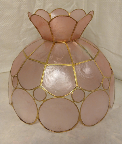 Vintage pink capiz - shell, light