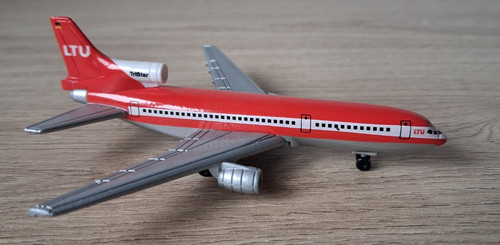 Siku 500 lockheed - 1/500,
