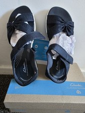 Clarks Cloudsteppers Sandal