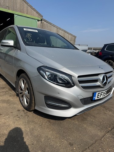 Mercedes class b180 w246 - b,