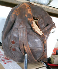 Vintage 1930 's  Leather Aviator /Flying Helmet 