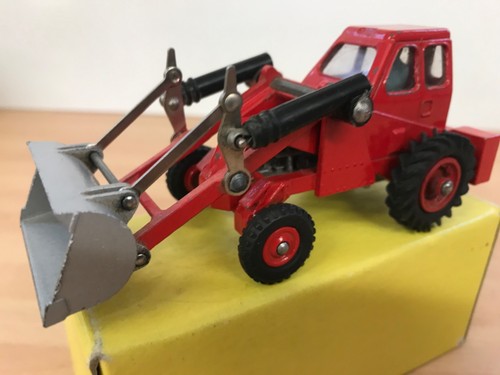 Dinky toys 437 muir - dinky,