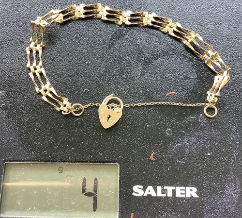 Gold 9ct hallmarked gate - gold,