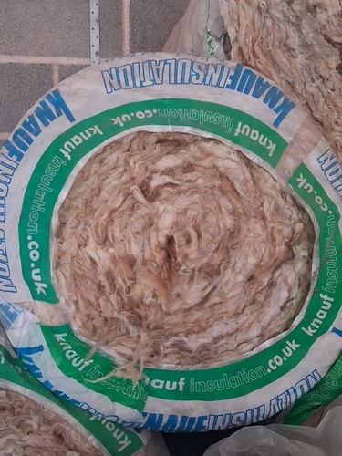 Earthwool loft roll insulation - earthwool,