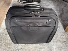 Briggs and Riley @Work 15.4” Executive Slim Rolling Carry On KR305-4 Messenger