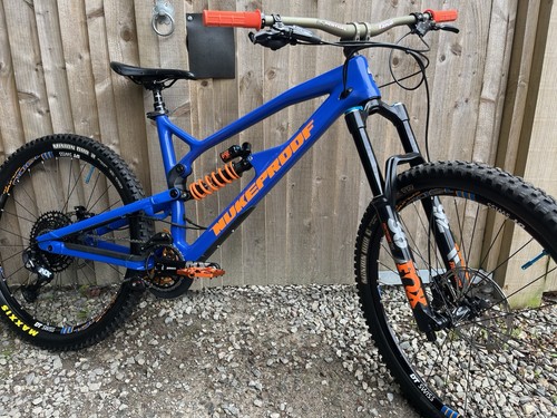 Nukeproof mega 275 carbon - nukeproof,