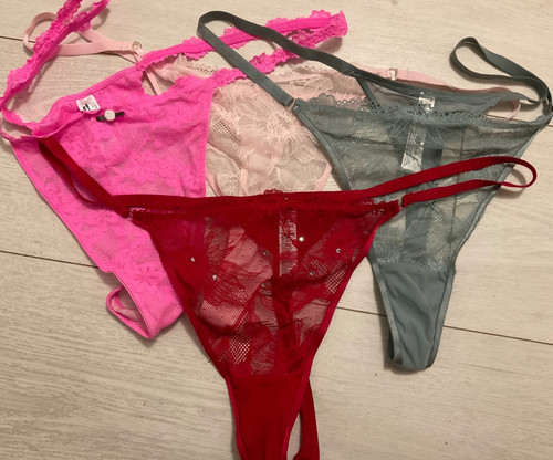 Thong size 20 new - 4, x