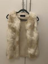 Miss Selfridge Faux Fur Gilet