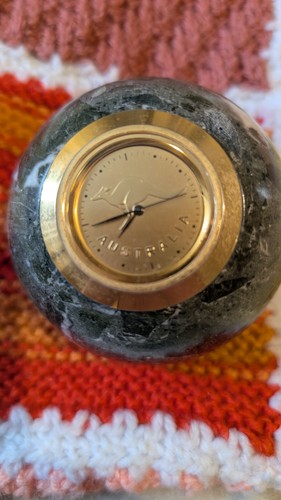 Desktop clock - clock(, gabbro)