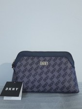 DKNY Logo Beauty Makeup